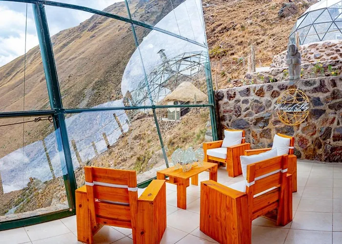 Vertical Sky Lodge *
