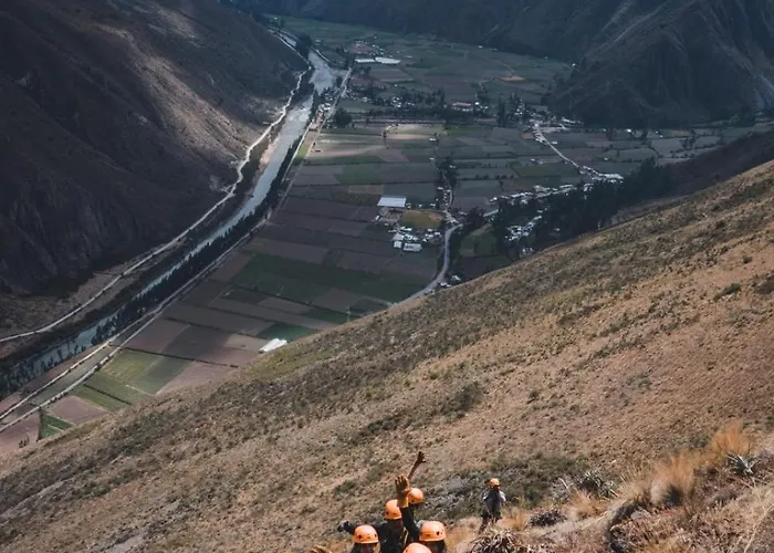 Vertical Sky Lodge Ollantaytambo