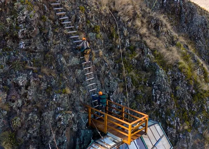 Vertical Sky Lodge